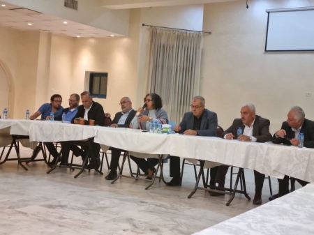 المشتركة تطالب جانتس بالتراجع عن قراره المجحف بحق المنظمات الفلسطينية 